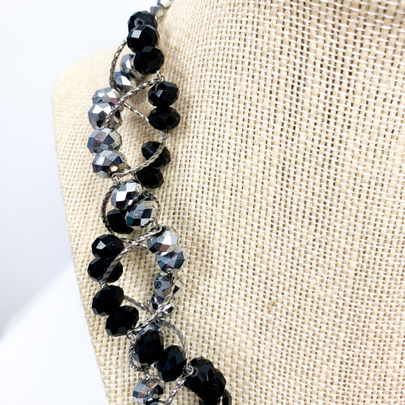 Black & Silver Helix Beaded Necklace - Picture 3 of 5